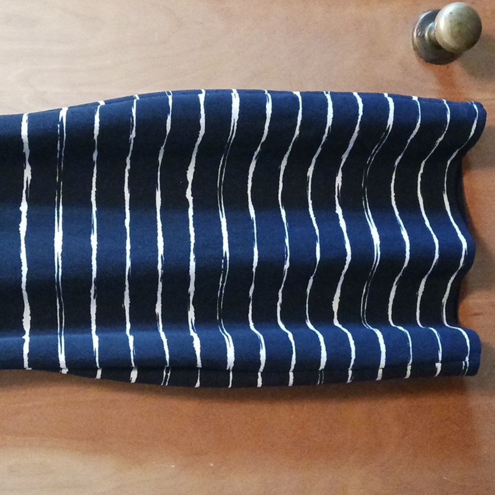 Design Lab Dress - Picture 5 of 7